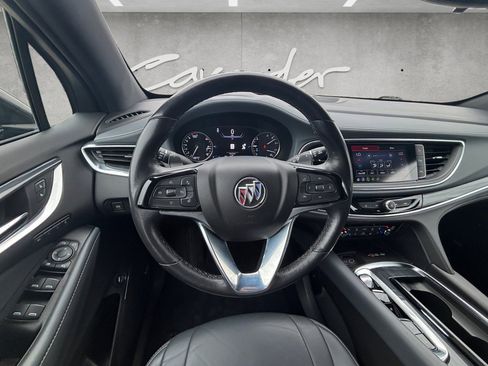 Used 2024 Buick Enclave Premium image 23