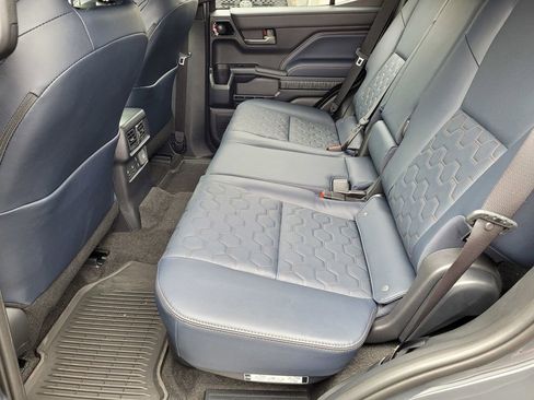 New 2026 Toyota 4Runner 4WD image 6