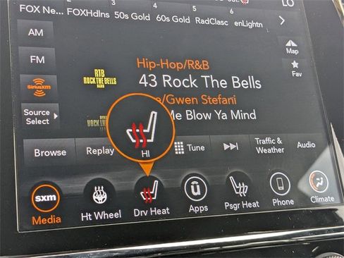 Used 2022 Jeep Grand Cherokee Laredo X image 22