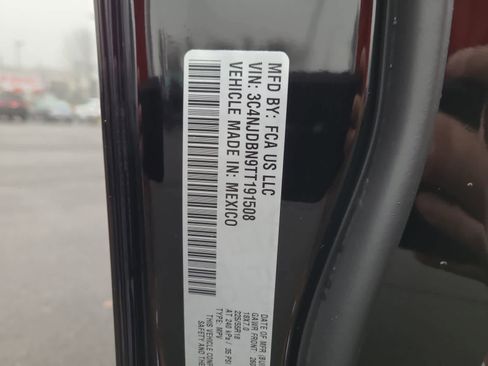 New 2026 Jeep Compass Latitude image 29