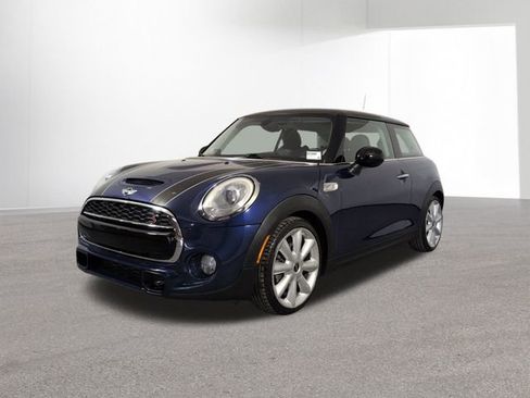 Used 2015 MINI Cooper S image 2