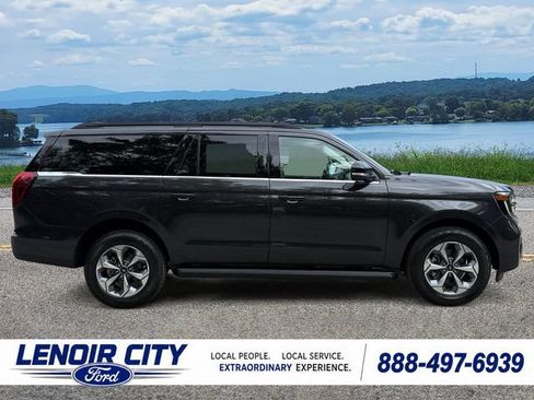 New 2027 Ford Expedition Max Active AWD/4WD image 2