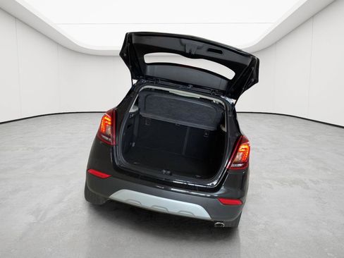 Used 2022 Buick Encore Preferred w/ Safety Package AWD/4WD image 7