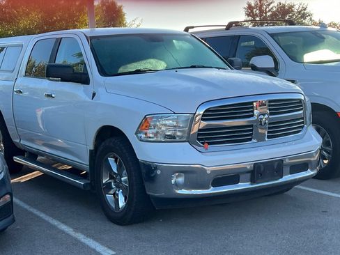 Used 2018 RAM 1500 Big Horn AWD/4WD image 2