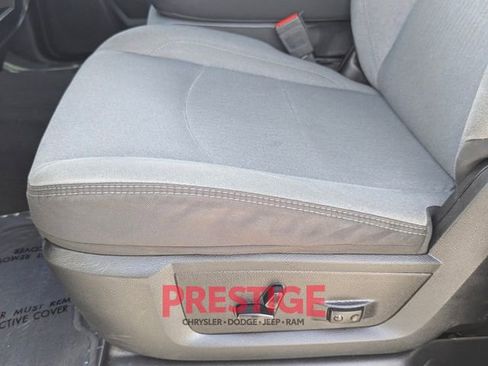 Used 2024 RAM 2500 Big Horn image 32