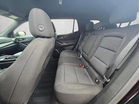 Used 2025 Chevrolet Equinox LT AWD/4WD image 16