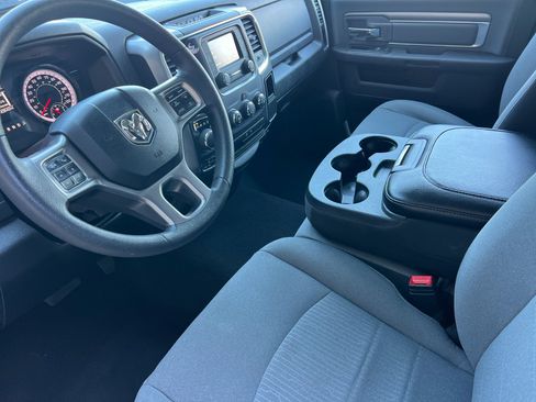 Used 2024 RAM 1500 Classic SLT AWD/4WD image 10