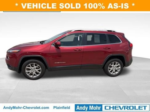 Used 2015 Jeep Cherokee Latitude w/ Cold Weather Group FWD image 2