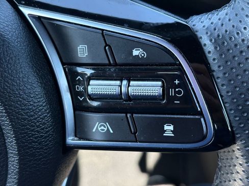 Certified 2023 Kia Forte GT-Line w/ GT-Line Premium Package FWD image 27