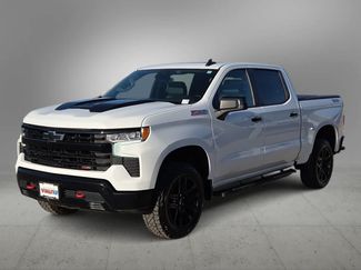 Used 2024 Chevrolet Silverado 1500 LT Trail Boss w/ Convenience Package II AWD/4WD video 1