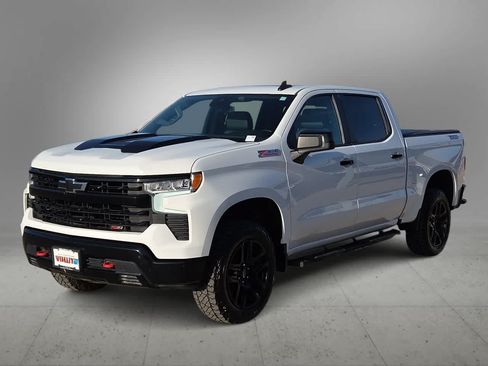 Used 2024 Chevrolet Silverado 1500 LT Trail Boss w/ Convenience Package II AWD/4WD image 1