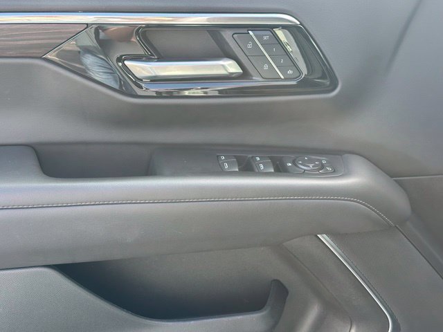 Certified 2025 Chevrolet Tahoe LT AWD/4WD image 16