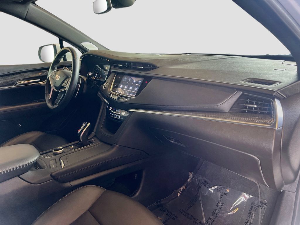 Used 2022 Cadillac XT5 Sportv AWD/4WD image 30