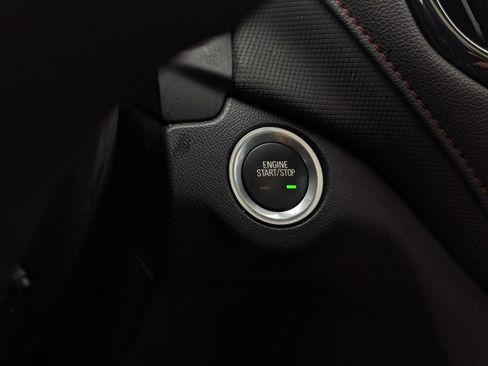 Used 2022 Chevrolet Equinox RS image 43