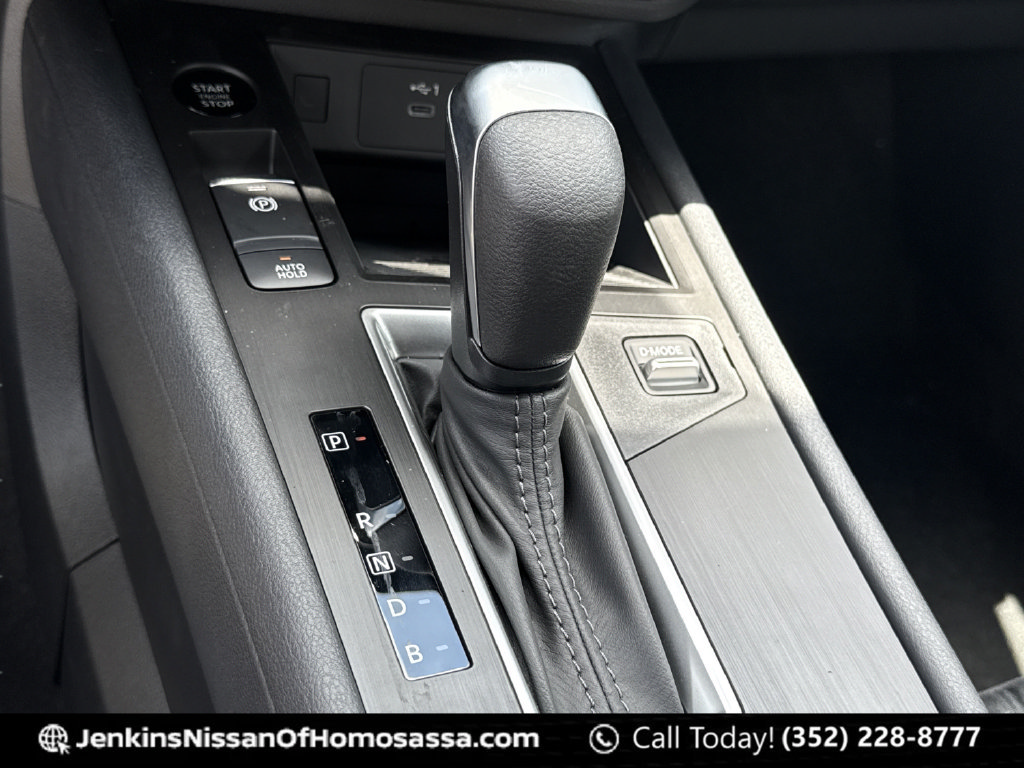 New 2026 Nissan Kicks SV w/ Cold Weather Package FWD image 39