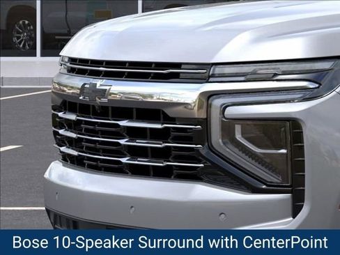 New 2026 Chevrolet Suburban LT w/ Comfort Package AWD/4WD image 15