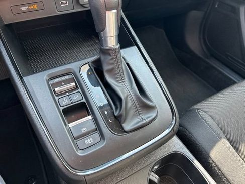 Used 2024 Honda CR-V LX image 22