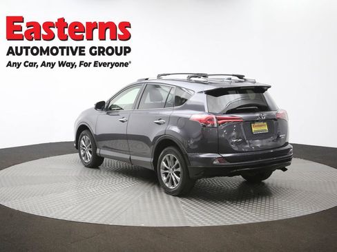 Used 2018 Toyota RAV4 Limited image 69