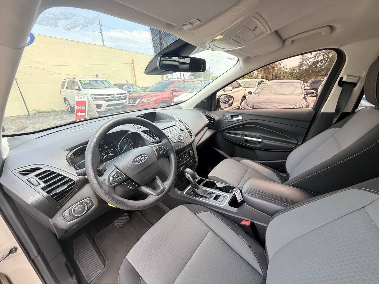 Used 2018 Ford Escape SE w/ Ford Safe & Smart Package AWD/4WD image 12