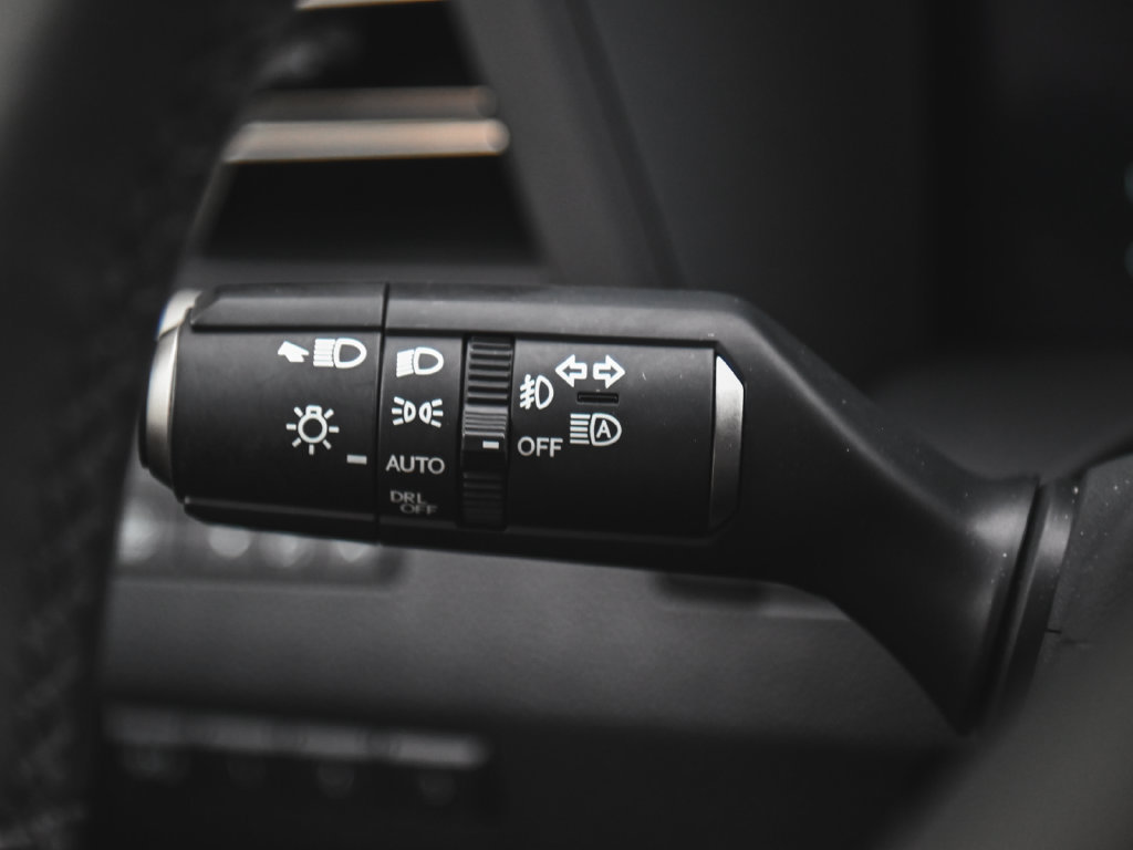 Used 2024 Lexus GX 550 w/ Accessory Package (31) AWD/4WD image 22