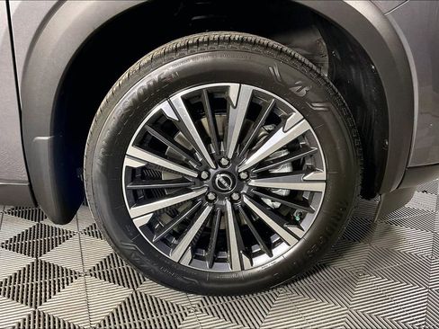 New 2026 Nissan Pathfinder Platinum w/ Accent Package AWD/4WD image 16