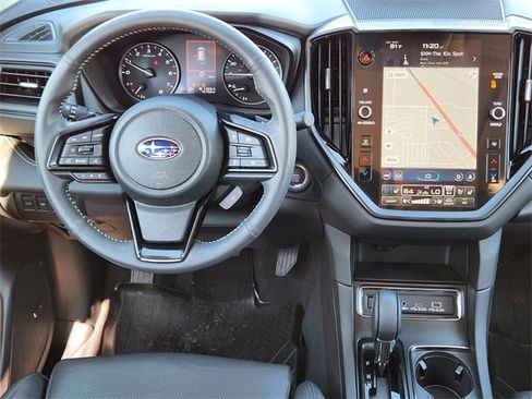 Certified 2025 Subaru Ascent Bronze Edition w/ Popular Package #2 image 29