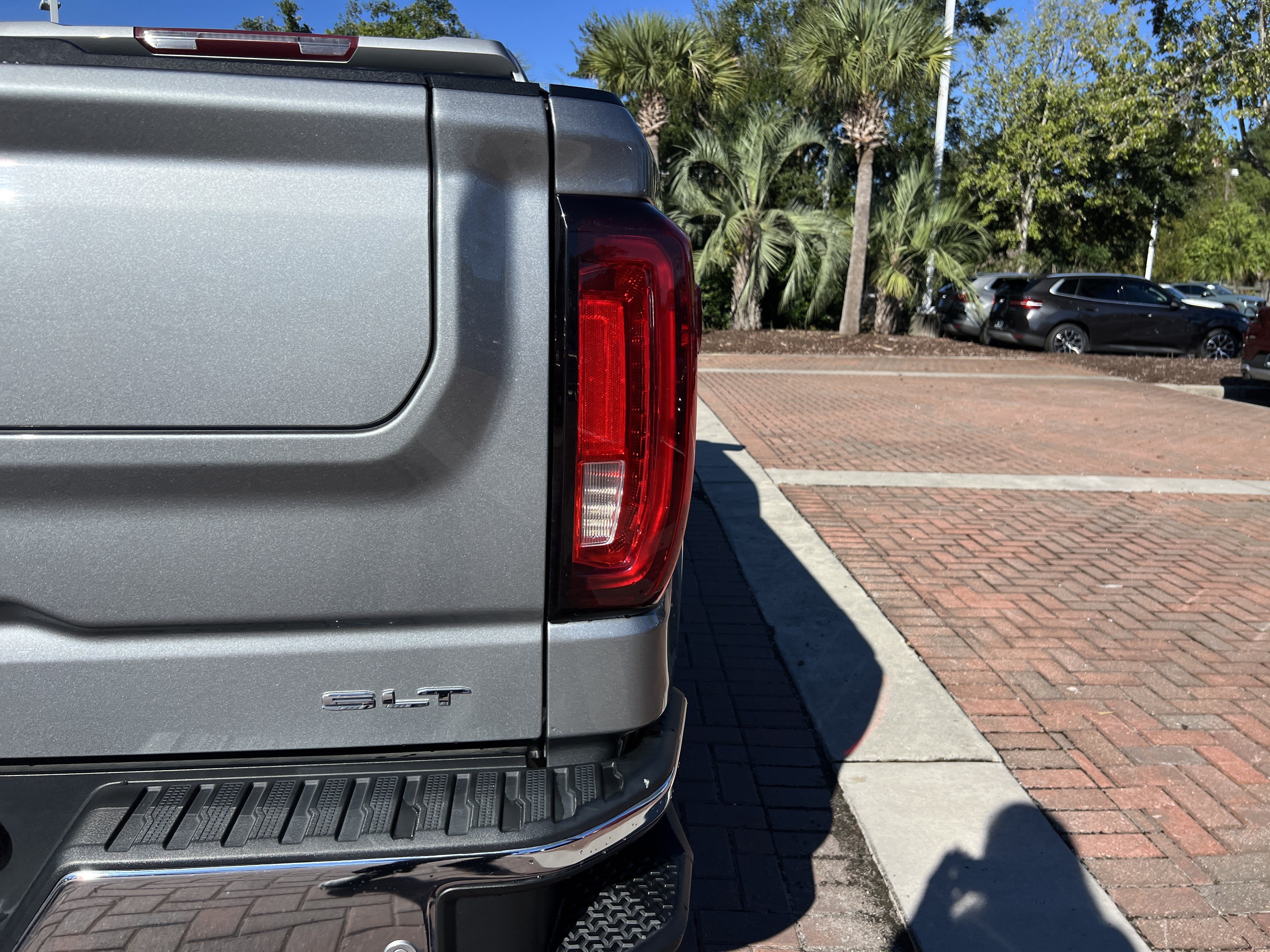 Used 2024 GMC Sierra 1500 SLT w/ SLT Premium Plus Package AWD/4WD image 41