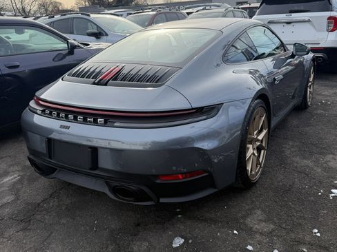 Used 2025 Porsche 911 Carrera image 7