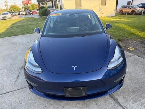 Used 2018 Tesla Model 3 Long Range RWD image 6