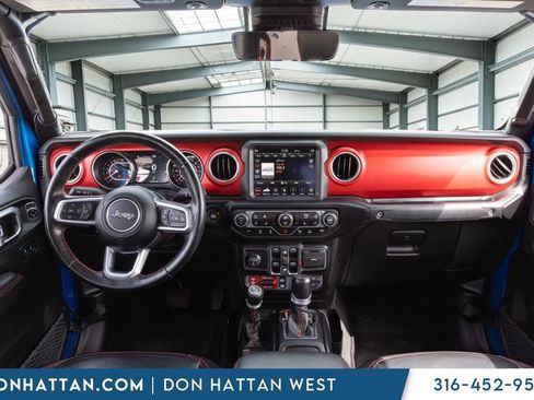 Used 2021 Jeep Gladiator Rubicon AWD/4WD image 4