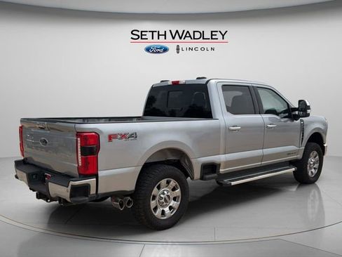 Used 2023 Ford F250 Lariat w/ Chrome Package AWD/4WD image 7