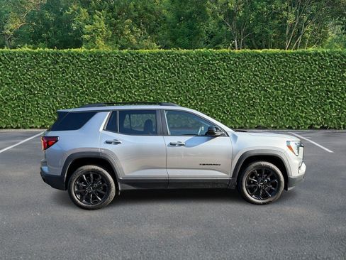 Used 2026 GMC Terrain Elevation w/ Elevation Premium Package AWD/4WD image 2