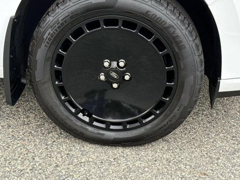 Used 2025 Ford Maverick Lobo image 7