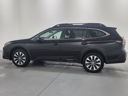 Certified 2025 Subaru Outback Limited XT image 5