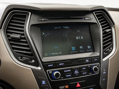 Used 2017 Hyundai Santa Fe Sport image 34