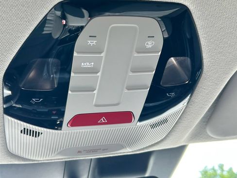 Used 2025 Kia K4 EX FWD image 17