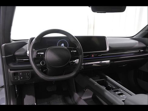 Certified 2023 Hyundai Ioniq 6 SEL RWD image 6