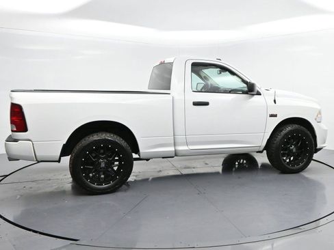 Used 2015 RAM 1500 Express AWD/4WD image 8