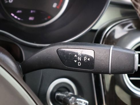 Used 2017 Mercedes-Benz GLC 300 GLC 300 image 32