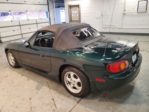 Used 1999 MAZDA MX-5 Miata RWD image 8