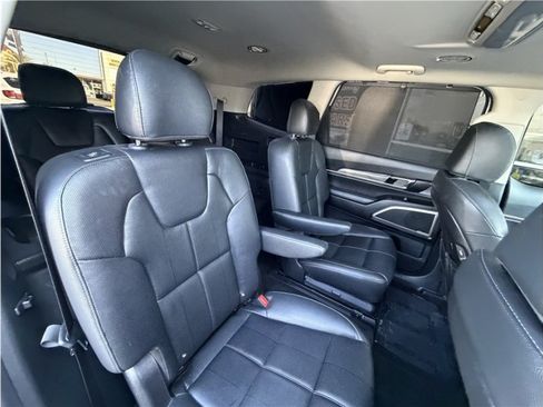 Used 2022 Kia Telluride EX w/ EX Premium Package FWD image 31