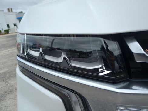 Used 2023 Chevrolet Tahoe High Country w/ Advanced Technology Package AWD/4WD image 10