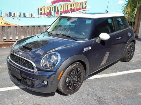 Used 2013 MINI Cooper S w/ Premium Pkg 2 image 6