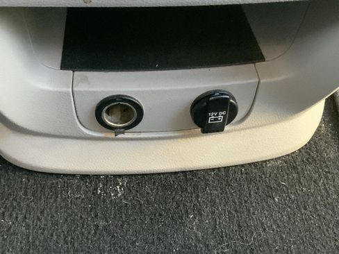 Used 2017 Dodge Grand Caravan SE w/ Power Window Group image 33