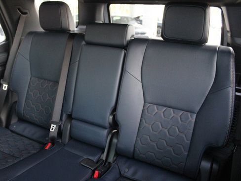 Used 2026 Toyota 4Runner 4WD image 9