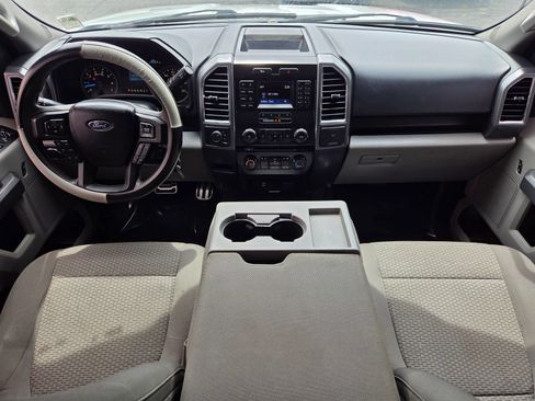 Used 2016 Ford F150 XLT AWD/4WD image 18