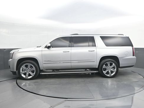 Used 2018 GMC Yukon XL Denali w/ Denali Ultimate Package AWD/4WD image 2
