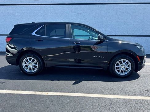 Used 2024 Chevrolet Equinox LT w/ LPO, Floor Liner Package FWD image 6