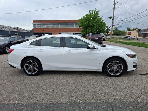 Used 2024 Chevrolet Malibu LT FWD image 7