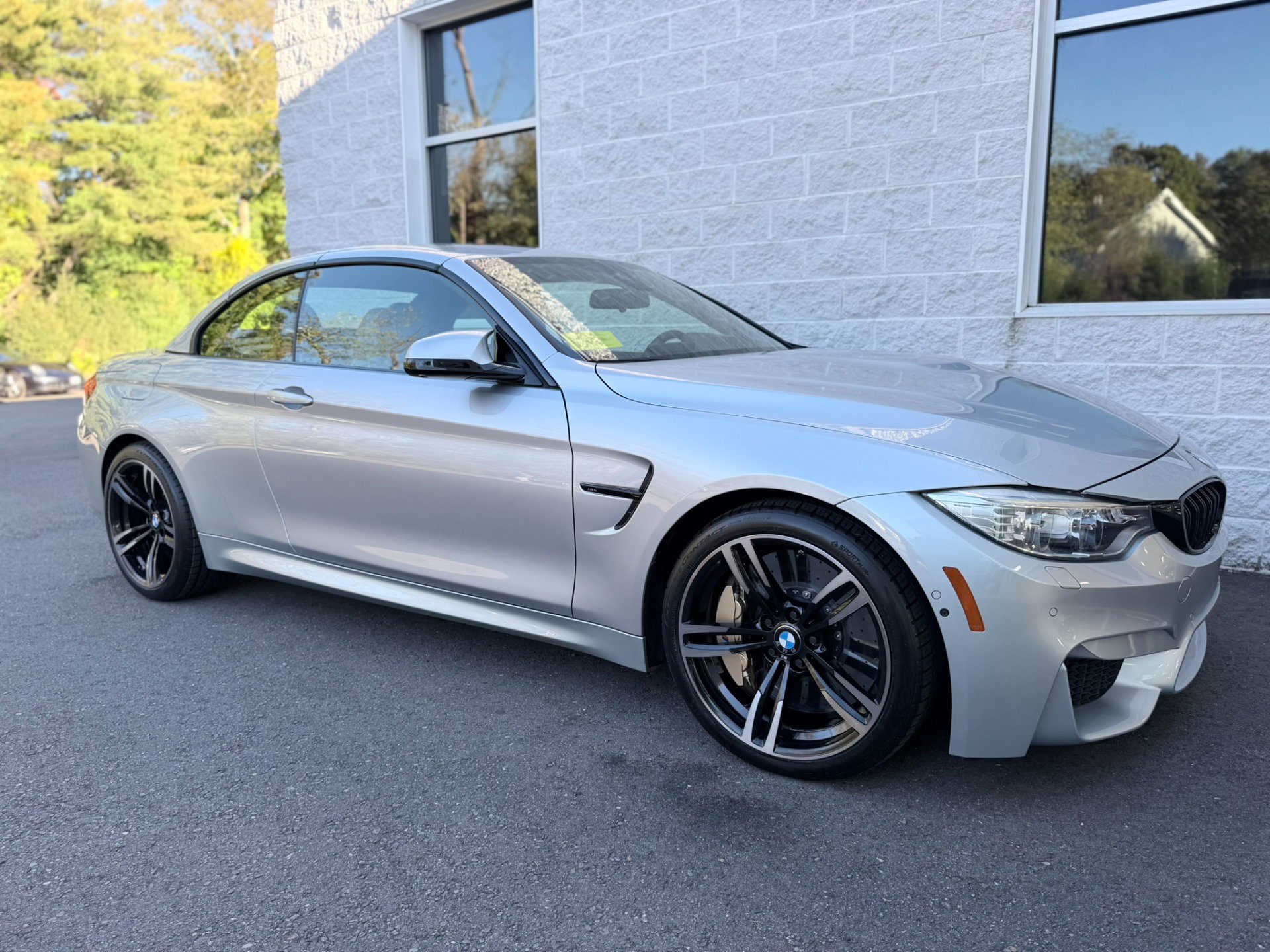 Used 2015 BMW M4 Convertible RWD image 56